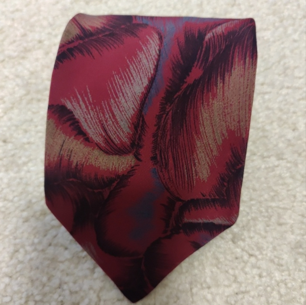 Vintage Italian 100% Silk Rose Petals Paper Tag Sewn In